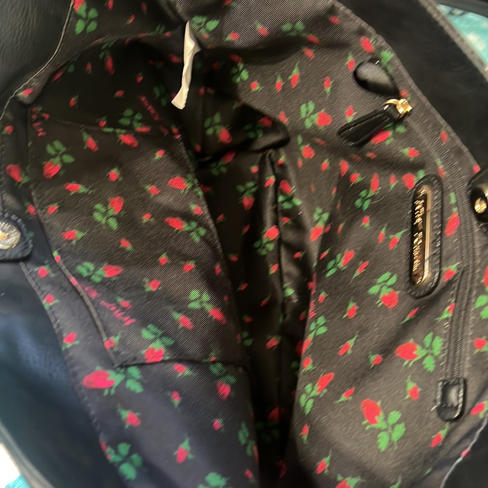 Betsey Johnson stone cold fox tote - Picture 6 of 11